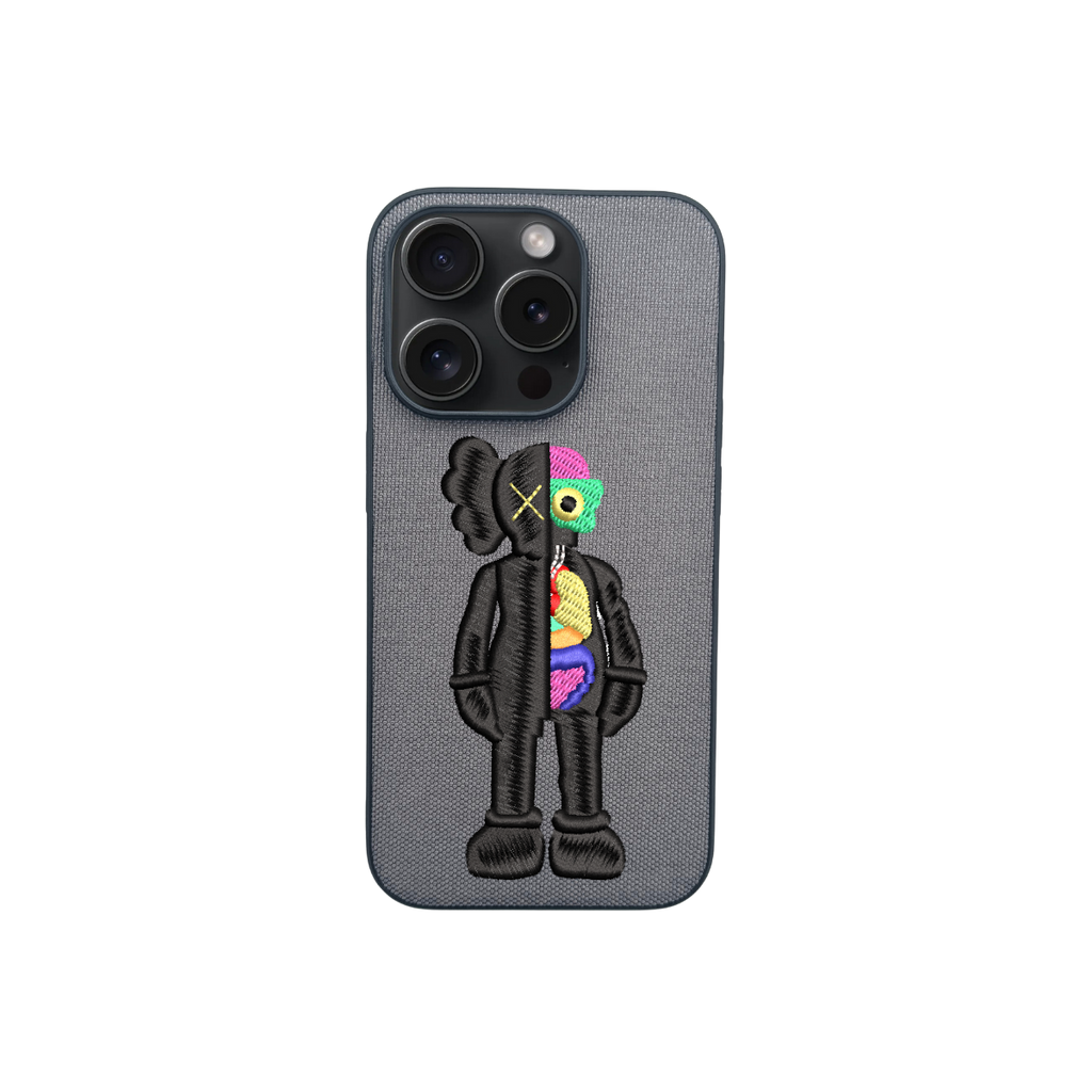 Funda Kaws